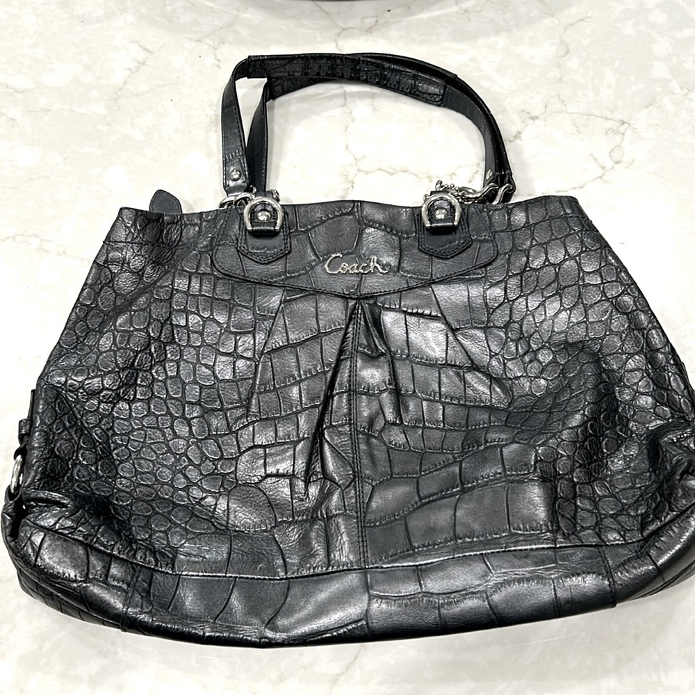 GUC- Coach purse - embossed leather shoulder bag. Serial number image in pics.